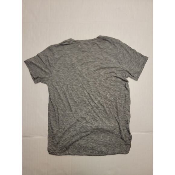 Cloth & Stone Pullover Top Small Basic V Neck Short Sleeves Gray Tee Womens - Picture 6 of 6